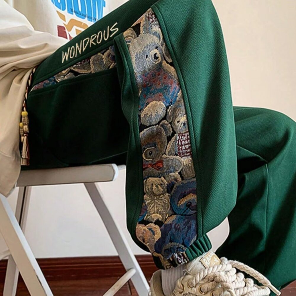 Green embroidered bear joggers Mens-LG